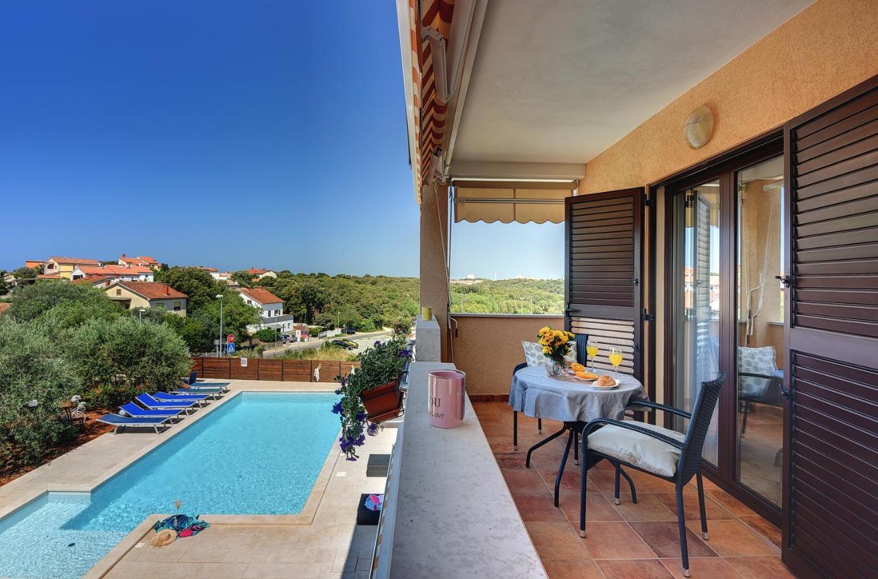 Apartments Vita Vinkuran Bagian luar foto