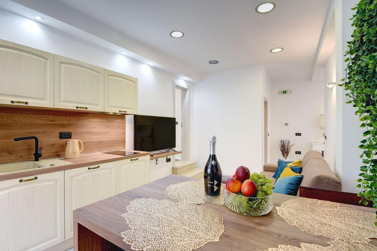 Apartments Vita Vinkuran Bagian luar foto