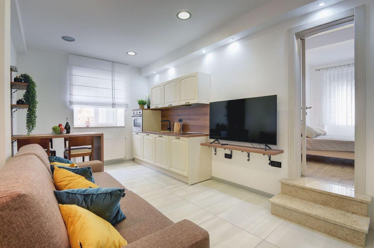 Apartments Vita Vinkuran Bagian luar foto